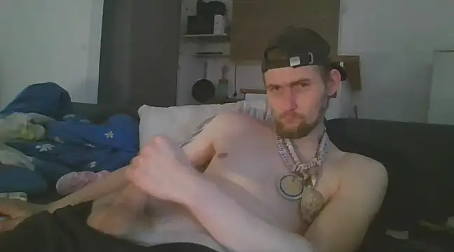 Snapshot of ThePython666 chatting on March 17, 2025, 7:46 am ThePython666 online show from March 17, 2025, 7:46 am