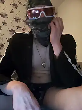 Snapshot of ThePython666 chatting on March 11, 2025, 3:25 am ThePython666 online show from March 11, 2025, 3:25 am