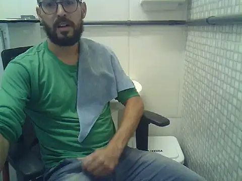 pdasgyn online show from April 13, 2026, 2:10 pm