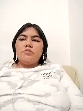 IrisMitchell  online show from March 22, 2025, 4:03 am