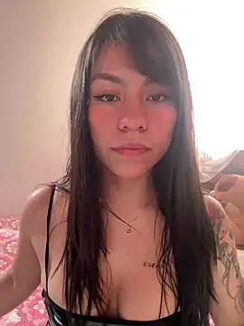 -Selene- online show from April 9, 2026, 8:04 pm