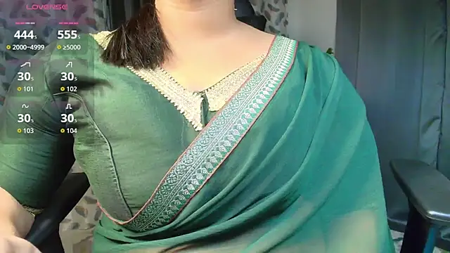 Snapshot of _Lisha_ chatting on September 23, 2025, 4:14 pm  Lisha  online show from September 23, 2025, 4:14 pm