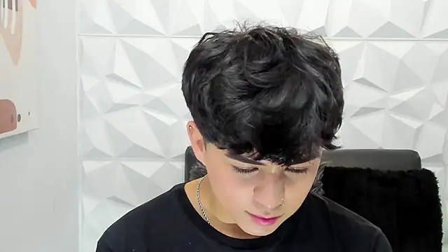 Sam Daves online show from December 2, 2025, 2:19 pm