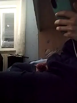 Francescodicristina44 online show from March 5, 2026, 11:51 am