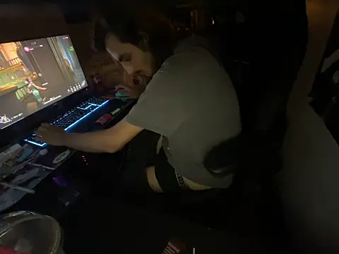 Snapshot of twink69Finger chatting on November 3, 2025, 2:53 pm twink69Finger online show from November 3, 2025, 2:53 pm