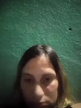 Snapshot of VictoriaLuxe chatting on October 31, 2025, 12:40 am VictoriaLuxe online show from October 31, 2025, 12:40 am