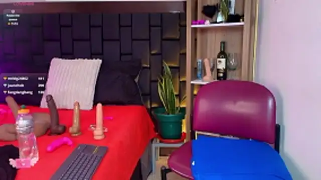 EllenaBoobs  online show from March 29, 2026, 4:14 am