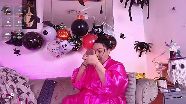 EllenaBoobs  online show from October 24, 2025, 6:01 am