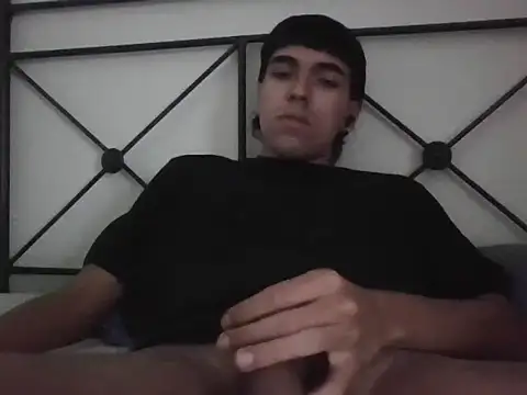 guarrillo21 online show from October 5, 2025, 4:09 pm