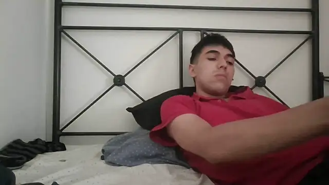 guarrillo21 online show from October 13, 2025, 2:29 pm