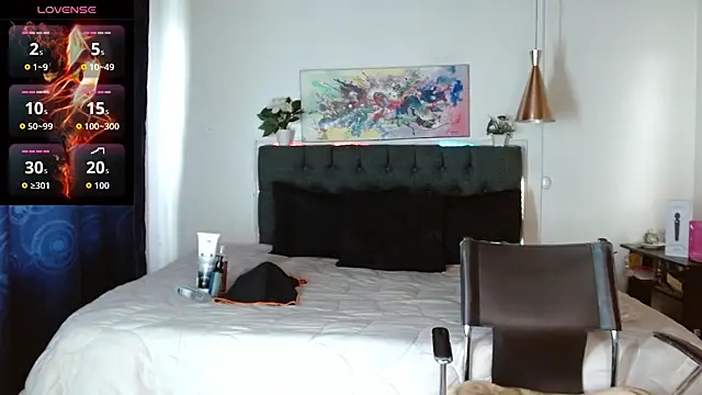 Snapshot of mia_velvet1 chatting on October 25, 2025, 1:12 pm mia velvet1 online show from October 25, 2025, 1:12 pm