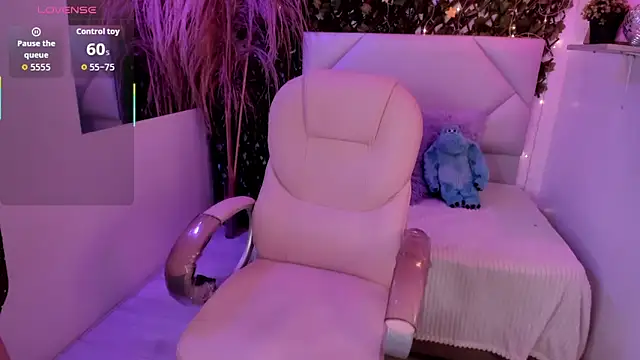 Abby Piink online show from January 15, 2026, 3:37 pm