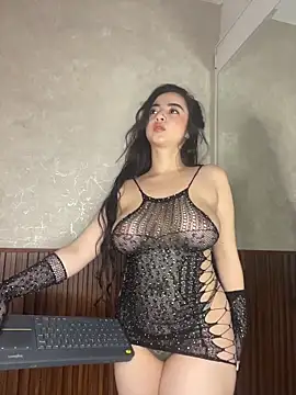 alisonnwalker2025 online show from February 28, 2026, 1:00 pm