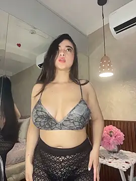 alisonnwalker2025 online show from March 3, 2026, 1:07 pm