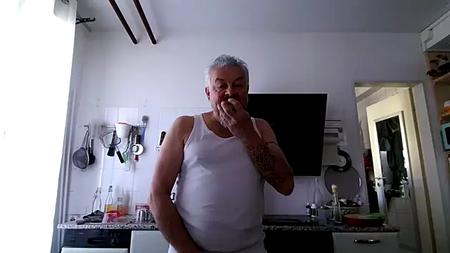 Berg Boy online show from February 7, 2026, 10:01 am