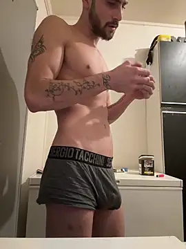 Hugo34bg online show from February 5, 2026, 5:14 am