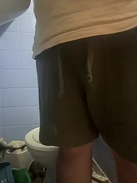 Snapshot of elninio_poya chatting on January 14, 2026, 7:39 pm elninio poya online show from January 14, 2026, 7:39 pm