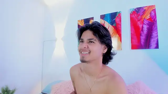 MathewAdams online show from November 21, 2025, 7:02 pm