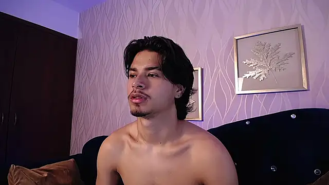 MathewAdams online show from December 20, 2025, 1:25 pm