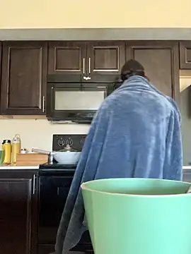 Snapshot of anthonyroth chatting on February 19, 2026, 4:59 pm anthonyroth online show from February 19, 2026, 4:59 pm