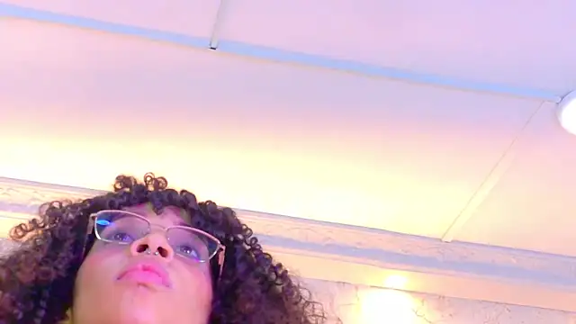 CamilaJohnston online show from March 4, 2026, 7:54 pm