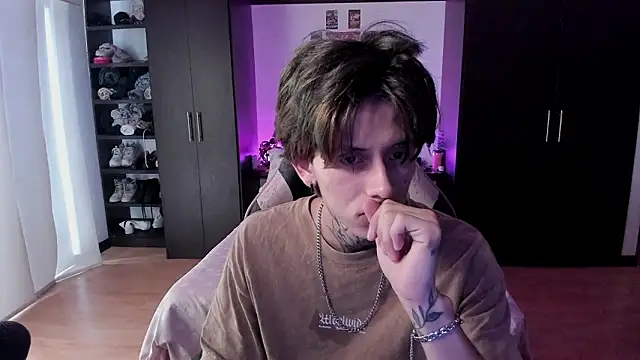 xIce Boy online show from February 1, 2026, 2:26 pm