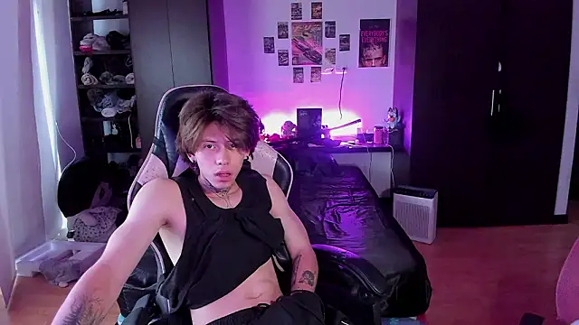 xIce Boy online show from March 12, 2026, 2:43 pm