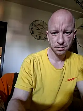 svenpfeifer online show from April 23, 2026, 6:42 am