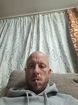 svenpfeifer online show from November 18, 2025, 3:59 pm