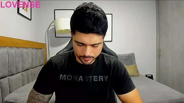 Dante Storm online show from October 21, 2025, 11:59 pm