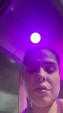 LoganPeny online show from December 16, 2025, 11:09 pm