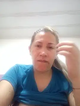 Snapshot of melany-92xxx chatting on November 4, 2025, 10:57 pm melany-92xxx online show from November 4, 2025, 10:57 pm