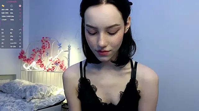 Snapshot of glamourr chatting on September 17, 2025, 8:00 pm glamourr online show from September 17, 2025, 8:00 pm