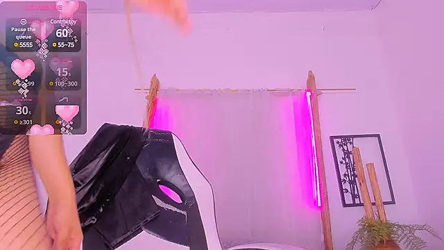 Brithanycullen online show from March 22, 2025, 9:24 am