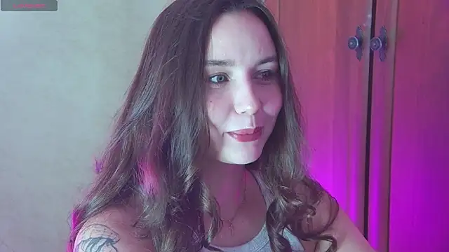 CherryTouss online show from April 25, 2026, 9:56 am