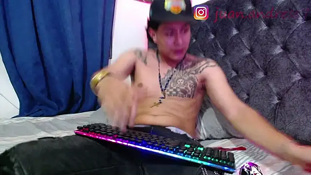 Stone grey1  online show from March 1, 2026, 8:47 am