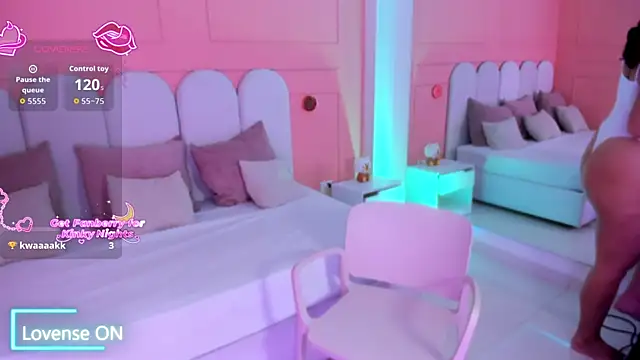 Snapshot of eva_sainnt chatting on March 2, 2026, 12:11 am eva sainnt online show from March 2, 2026, 12:11 am