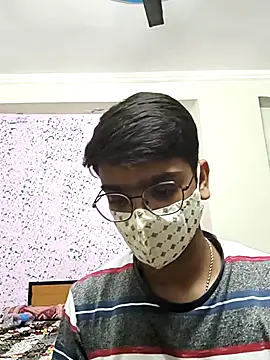 Snapshot of sutfvkii chatting on March 26, 2026, 4:38 pm sutfvkii online show from March 26, 2026, 4:38 pm