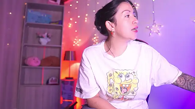 Madison Mayer online show from November 11, 2025, 12:33 pm