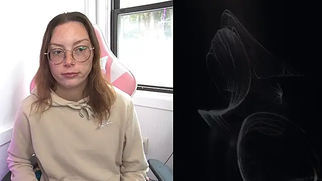 SpaceCowWhore online show from October 14, 2025, 3:45 pm