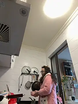 aa520uv online show from March 1, 2026, 3:17 am