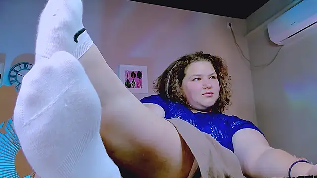 FlorenceAnderson online show from October 3, 2025, 9:44 am