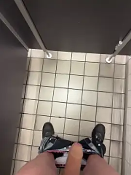 Snapshot of wassermann8484 chatting on February 23, 2026, 4:51 pm wassermann8484 online show from February 23, 2026, 4:51 pm