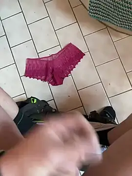 Snapshot of wassermann8484 chatting on April 9, 2026, 11:05 am wassermann8484 online show from April 9, 2026, 11:05 am