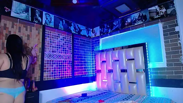 kriss sweetboobs10 online show from March 10, 2026, 12:53 pm