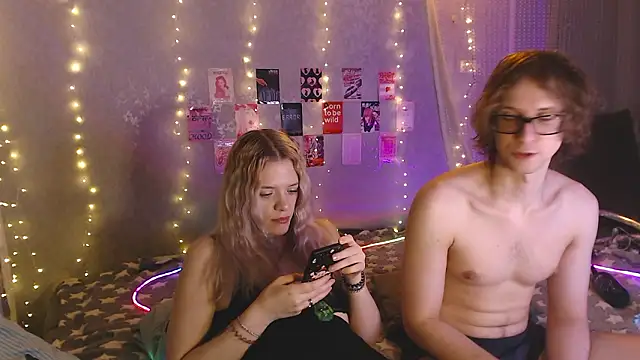 Your Horny Friends online show from March 25, 2026, 4:50 pm