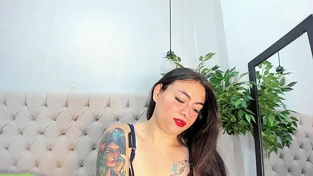 Snapshot of Mia_Collivens chatting on September 13, 2025, 10:48 am Mia Collivens online show from September 13, 2025, 10:48 am
