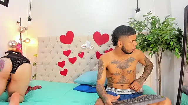 Snapshot of Mia_Collivens chatting on September 20, 2025, 11:04 am Mia Collivens online show from September 20, 2025, 11:04 am