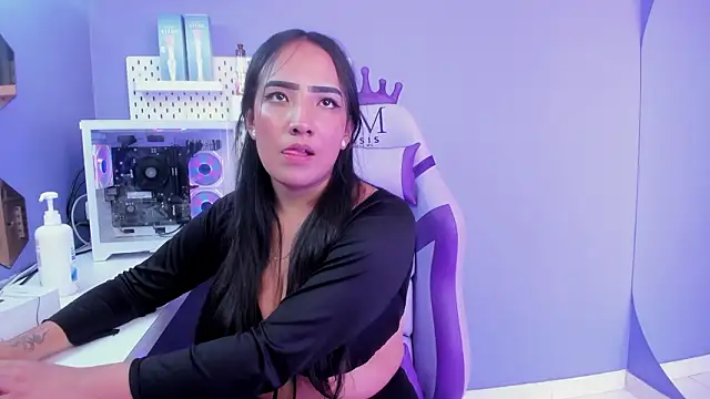 Alice 26  online show from March 25, 2026, 1:54 pm