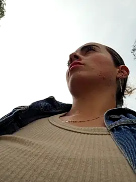 Snapshot of Sairy_ chatting on February 3, 2026, 8:47 pm Sairy online show from February 3, 2026, 8:47 pm